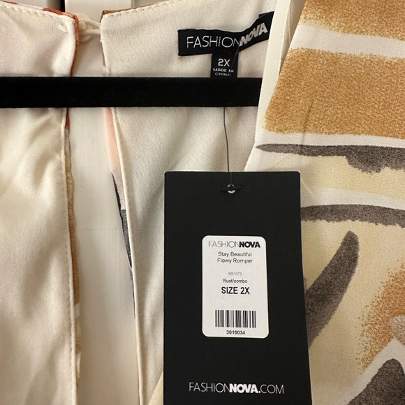 Fashion Nova Plus Size Stay Beautiful Flowy Romper - Rust/Combo 2X - Picture 7 of 9